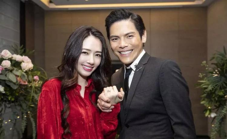 花式炒作?郭碧婷向佐官宣结婚,半个月前就被剧