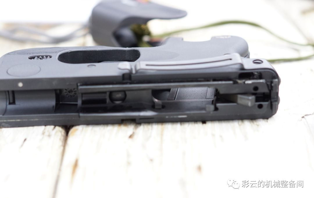 陶鲁斯Curve微型手枪,多好的枪怎么就掰弯了呢