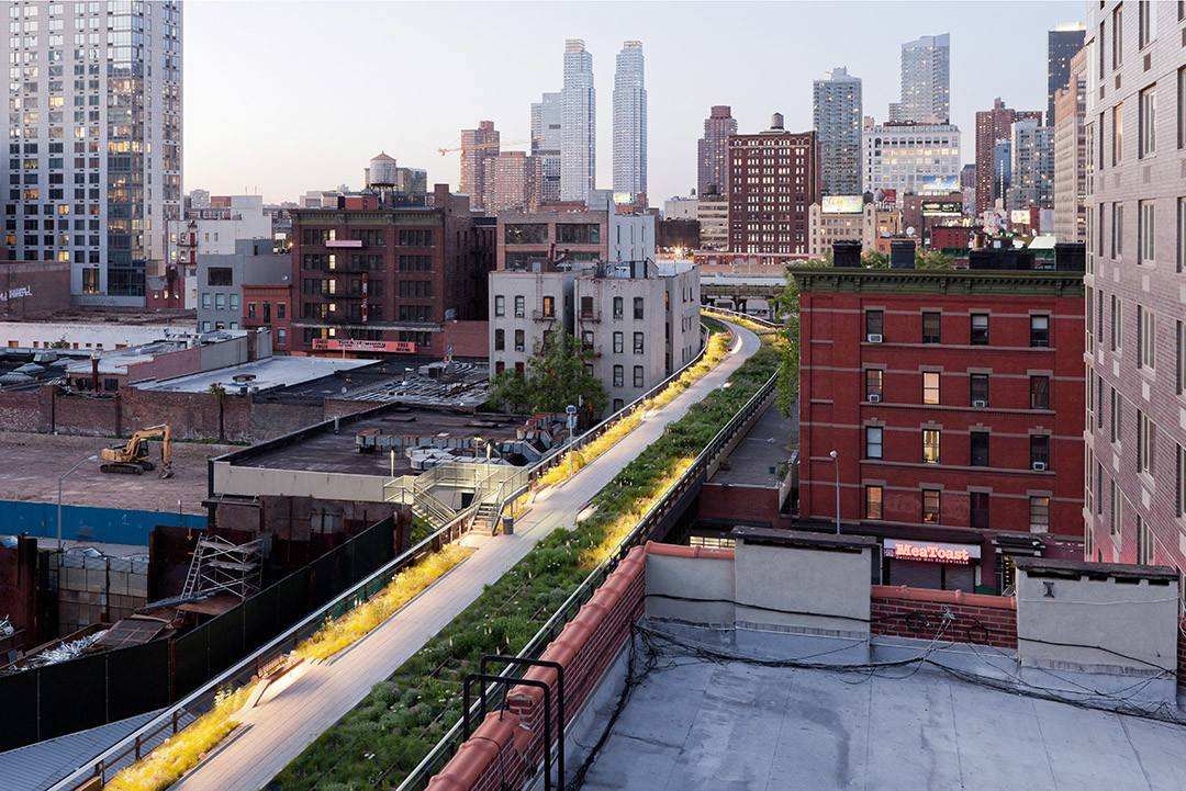 美国纽约的高线公园thehighlinepark