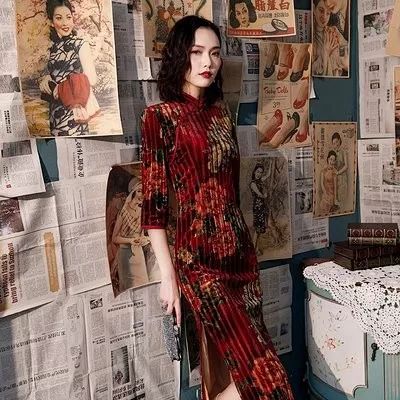 旗袍配什么发型穿搭拍照好看 978fde4e54bf4bd7873d7e2a8bfac097.jpeg