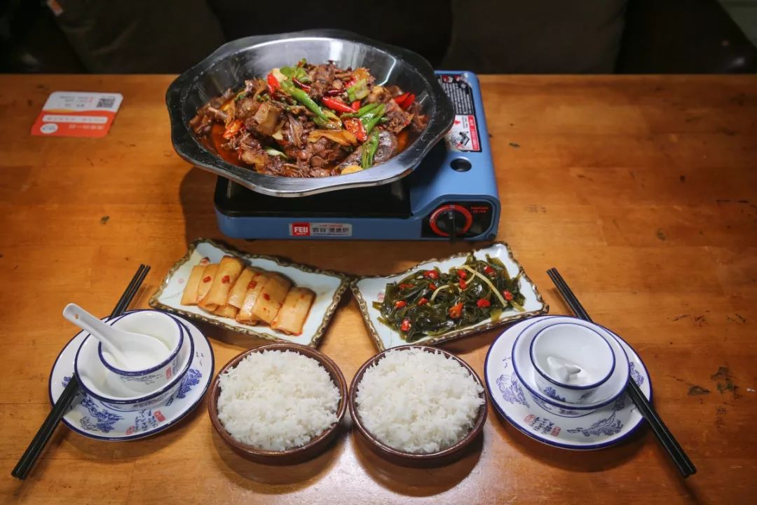 龙岗美食 | 一只会飞的鸭子!玲珑小院78元抢购价值202