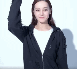 动态这样子↓↓↓静态这样子↓↓↓手势舞相信大家都不陌生吧?