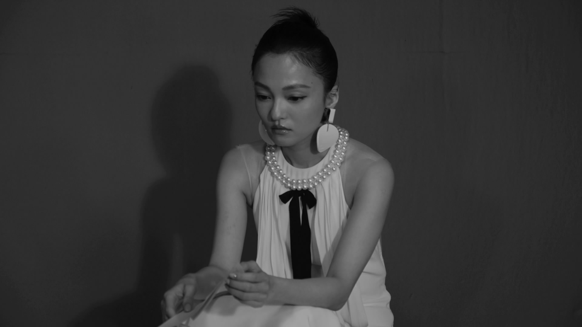 张韶涵演唱会先导预告上线 寓言世界初露神秘