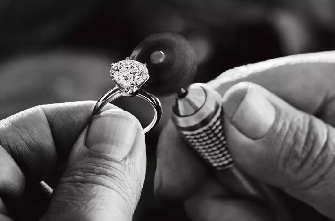 钻石丨钻石的切割方法是什么?