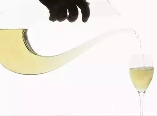 一般多久能醒酒 ae2aed91e35f4187827f18e7afb0c8ab.jpeg