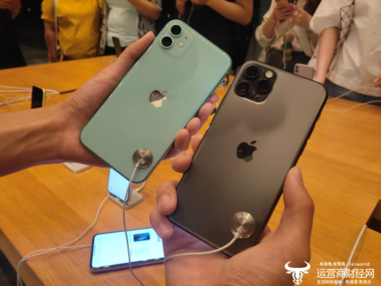 iphone11暗夜绿已卖断货 苹果新品跟往年相比离火爆还