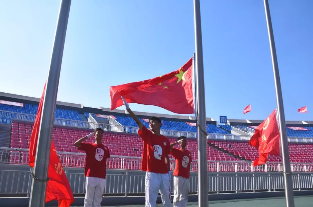 临沂市委常委,临沂军分区政委郑忠华,沂蒙旅副旅长吴礼辉,兰山区人民