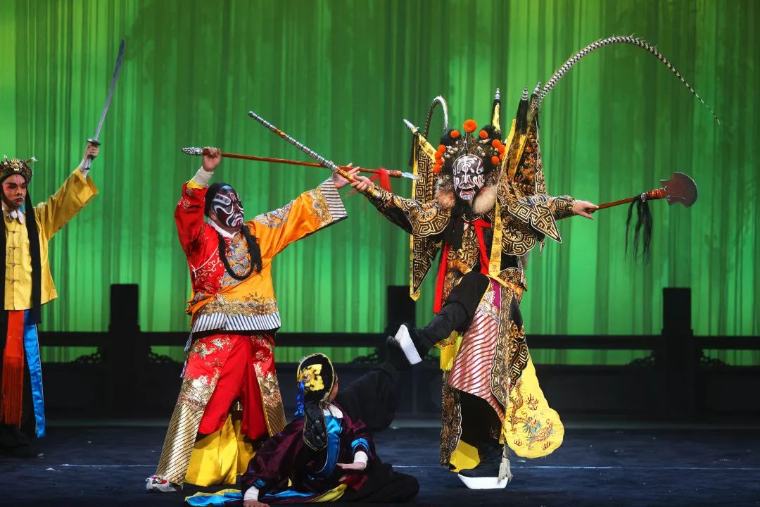 王莽《棋盘山》9月21日演出葛倩倩饰窦仙童《望江亭》9月22日演出