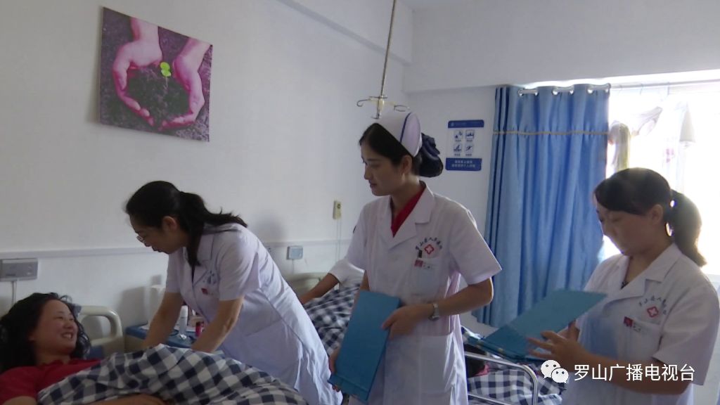县医院主任医师是什么级别 d7a2cec20675430cb797b08f9fa43f34.jpeg