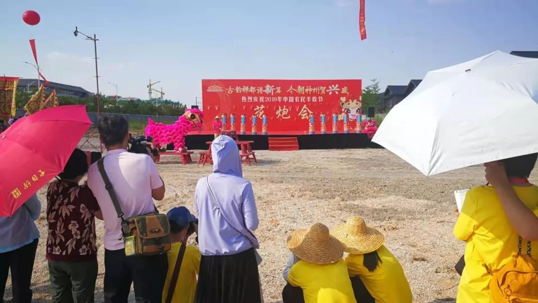 乾隆末人口_乾隆茶叶末釉盘子图片