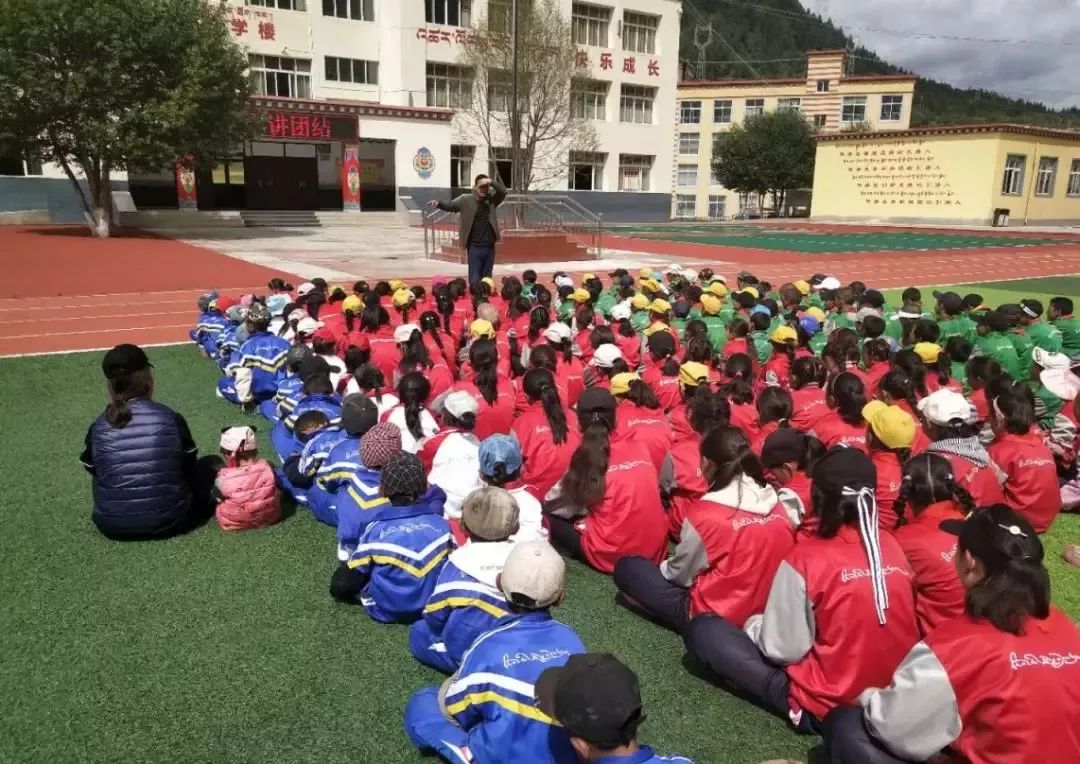 2019年类乌齐县网络安全宣传周活动"合集"