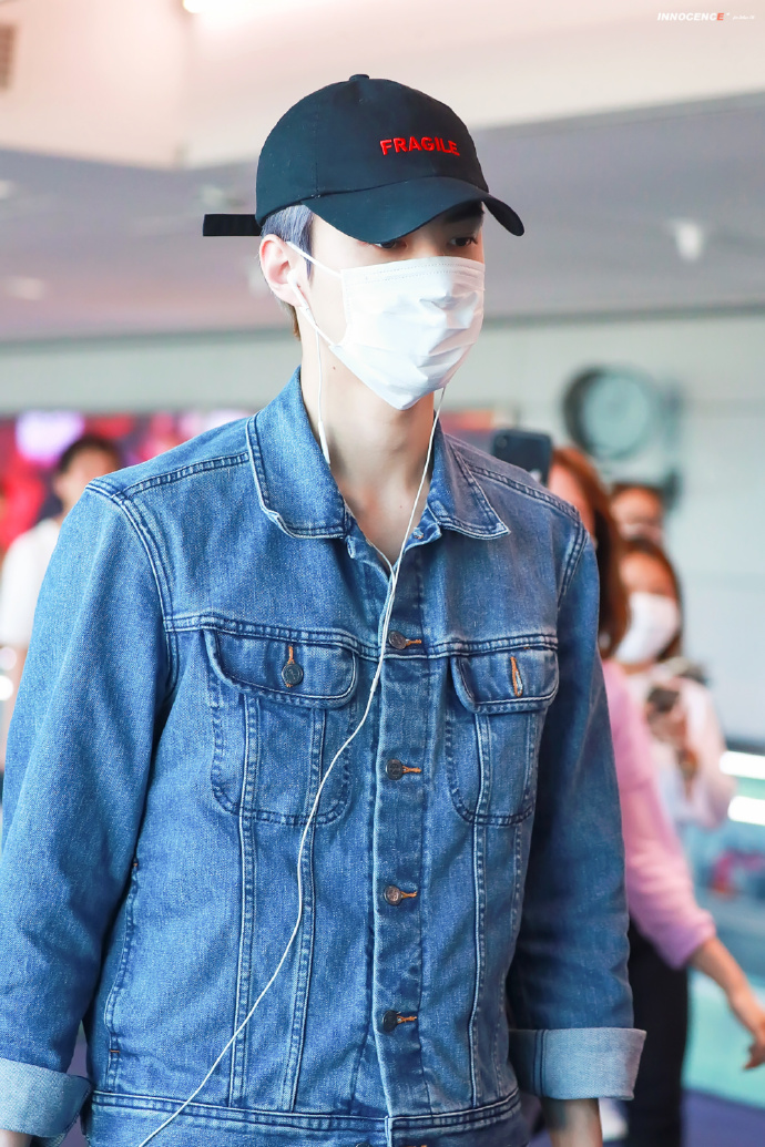 行走的荷尔蒙国外街头 14122579dc0e4aed81d848a6c1e3670b.jpeg