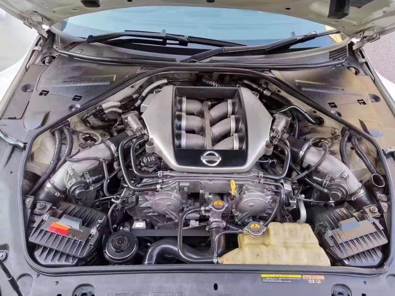 黄江日本战神gtr二手跑车报价24.6万