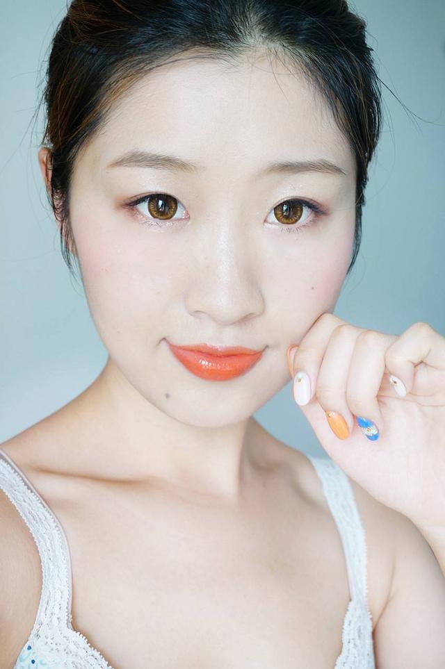 bb霜的用法过程 88d98db3622e49209ad0b41e38ed6e12.jpeg