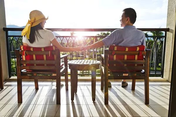 勇敢爱内衣_Aimer 赏色,你的夏季本该如此耀眼