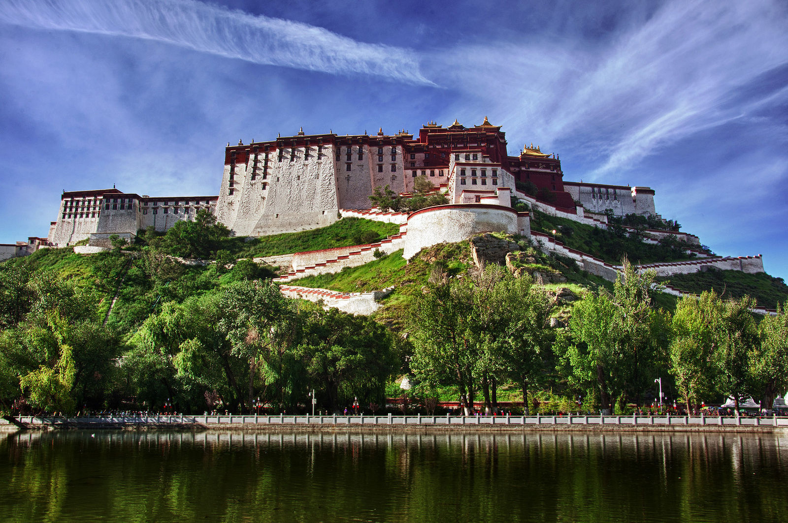 旅行里的世界之最 | 世界上海拔最高的宫殿——布达拉宫 - 知乎