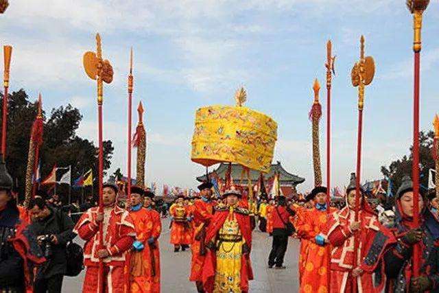 老总祭天_杀个销售祭天图片