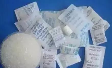 【天津消防】【提个醒】家长注意！多名小孩被炸瞎！随处可见的Ta遇水就会爆炸！