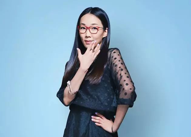 三十岁的女老总_三十岁男人照片(3)