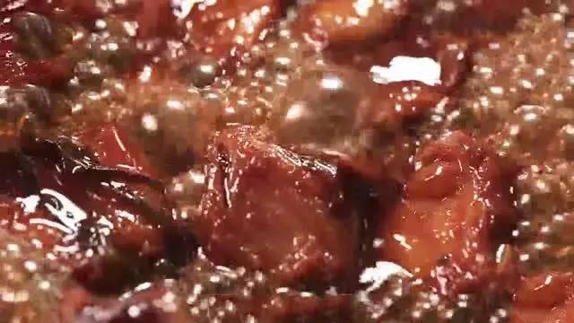 怎么做红烧排骨不发苦 d232885718b440f08326f3c6b0346020.jpeg