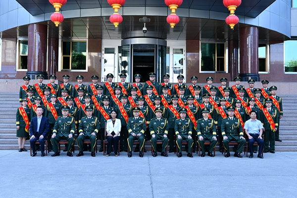 原创武警兵团总队隆重举行2019年度转业干部退役仪式