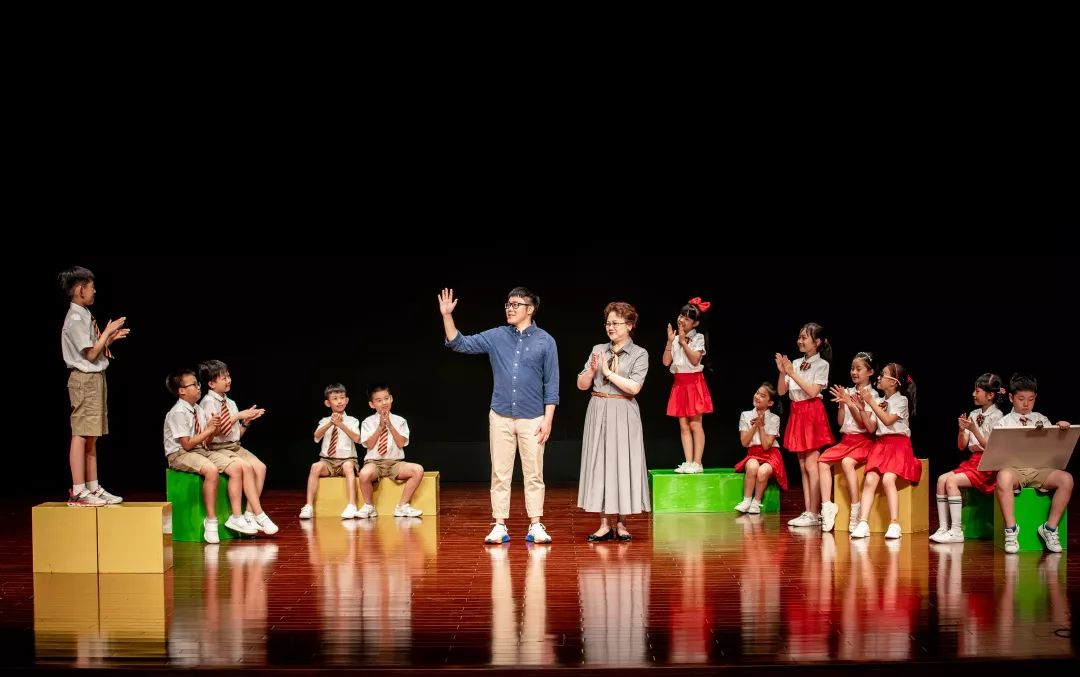 校园音乐剧 03a1d5fe8e9b4a109a7489c99b23615e.jpeg