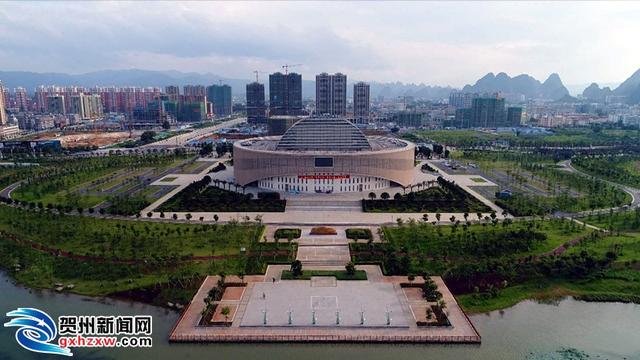 贺州 人均_贺州学院