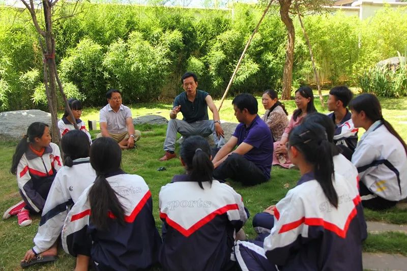 白龙桥中学控辍保学出实招力争一个也不能少