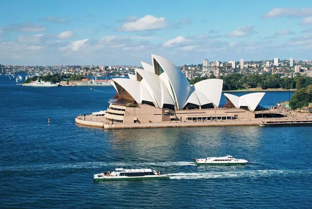 sydney opera house