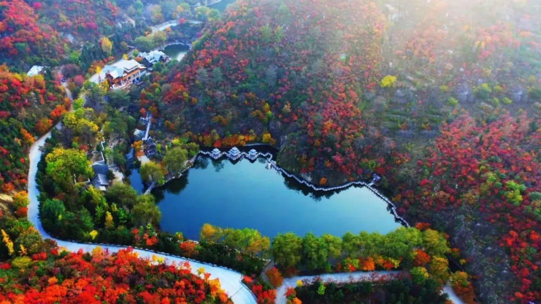 九如山瀑布群风景区—国家aaaa级景区,国家森林公园,位于山东省济南