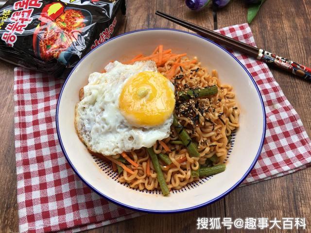 火鸡面怎么煮好吃呢 6eed2f1a824f42f7983bb066fe411183.jpeg