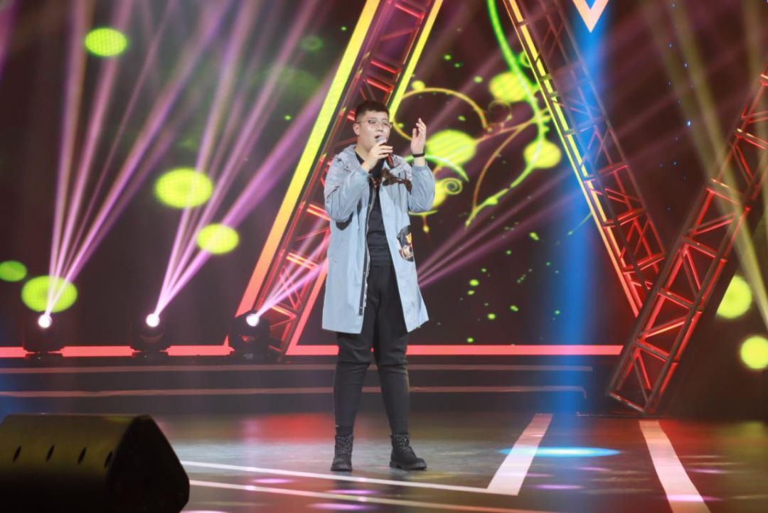 放歌新时代简谱_放歌新时代文字图片