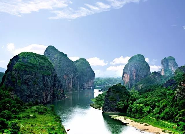 浙江的山景点有哪些 93dbd64c51cd4d4bb935b919eb2dc002.jpeg