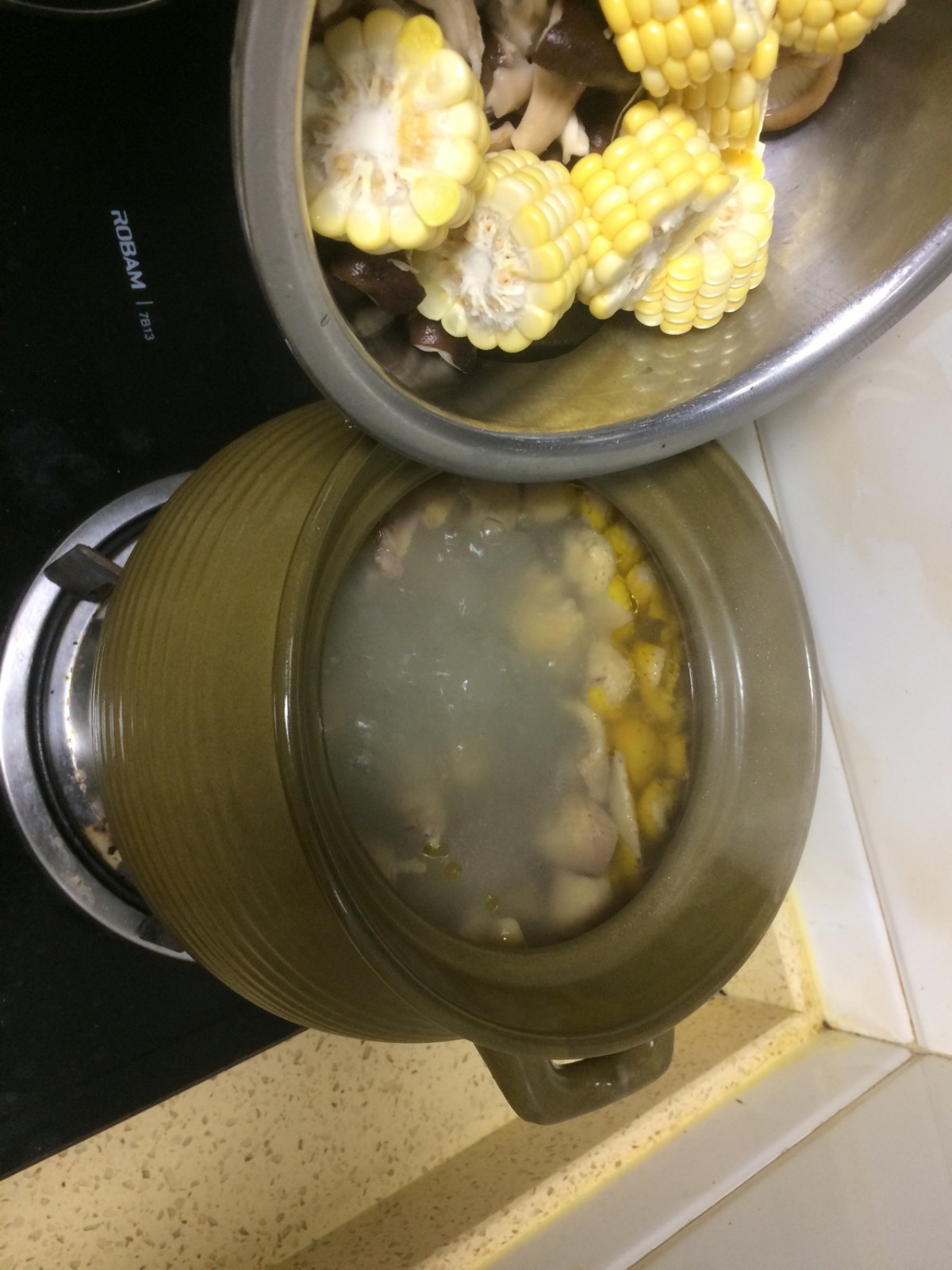 家常靓汤大厨教你慢火老鸡汤这几步做到了鸡汤味道鲜美