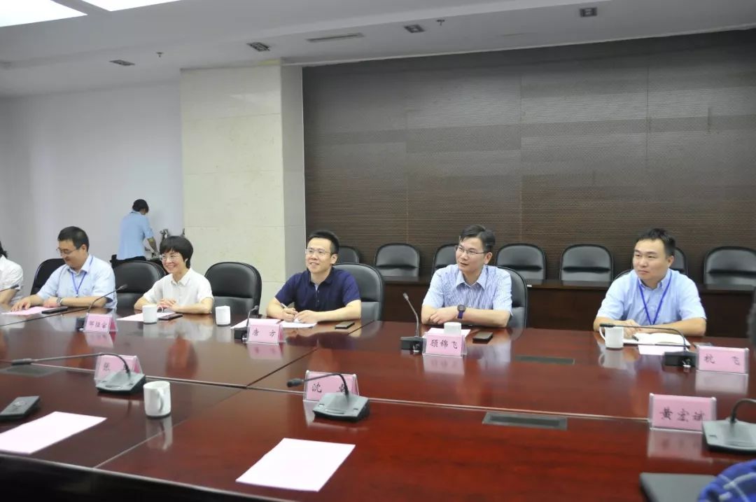 集团与中国电信镇江分公司达成战略合作并签署协议