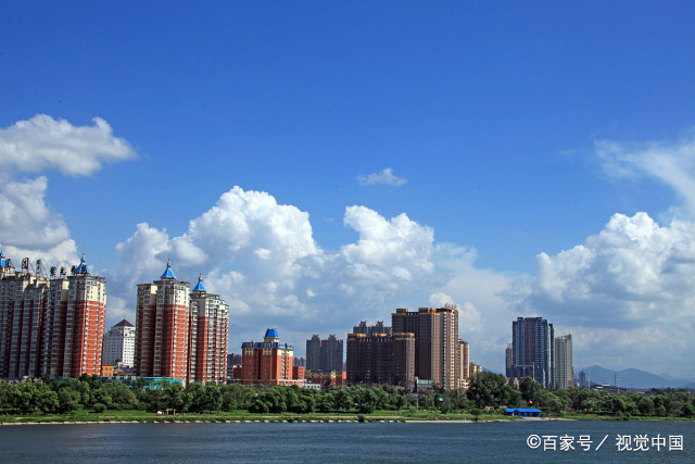 2019 人均居住面积_人均耕地面积图(2)