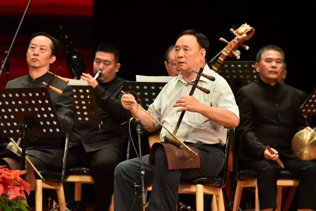 "京胡圣手"燕守平