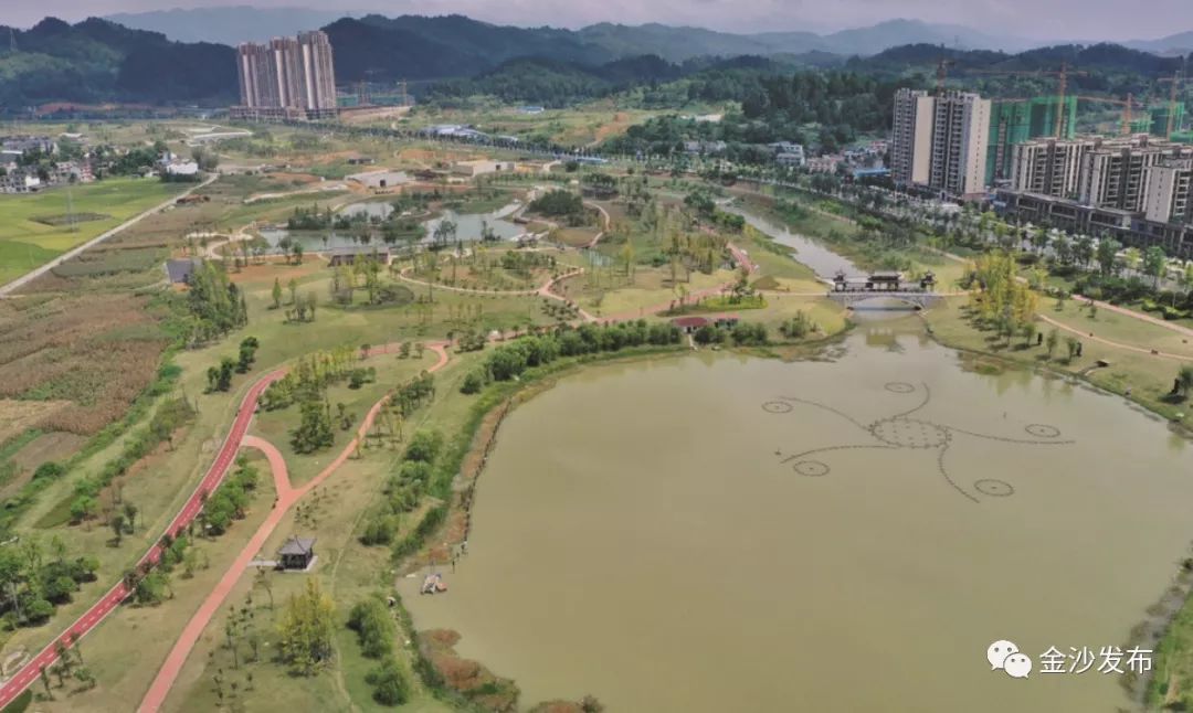 金沙县城建设基础设施滞后,人居环境较差,不少市民纷纷到贵阳,遵义等