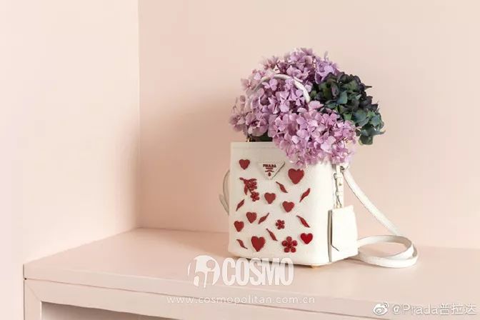 如何装饰自己的姓名 2086a7c6e84f4048a97a3c53971b4d6b.jpeg