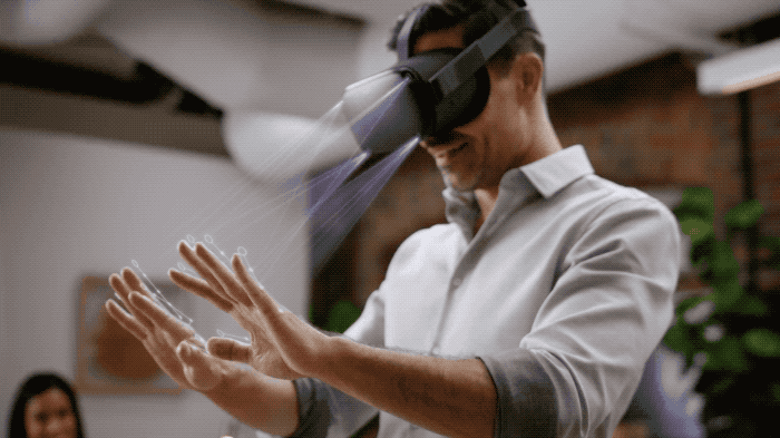 剪掉数据线后，Oculus还想消灭VR头盔的手柄控制器