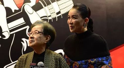 她被人骂写流氓歌,却影响中国半个世纪,刘欢