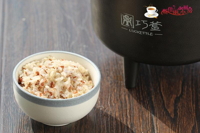 大米怎么吃降血糖 49a4e9259268485b88d4d1ee6369749e.jpeg