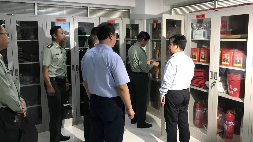 滨州军分区政委,党委书记洪胜兵,滨州军分区政治工作处干事王佐强到市