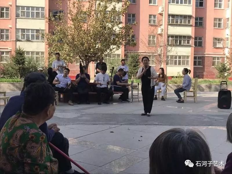 文化惠民石河子市艺术剧院豫剧团戏曲进万家惠民演出走进北泉镇