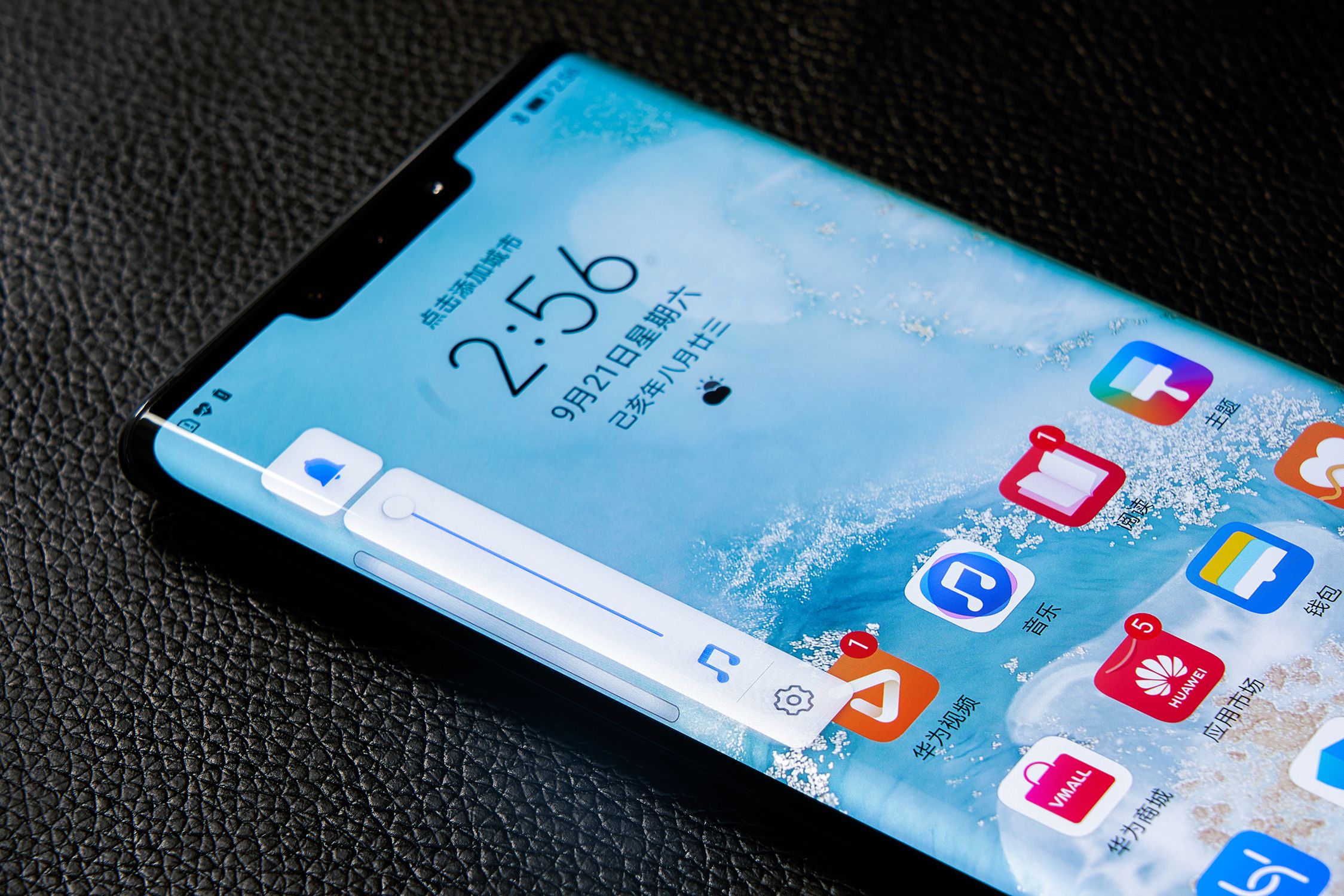 Huawei Mate 50 with super curved display? Check these awesome renders and video - Huawei Central
