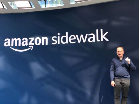 亚马逊发布新无线协议AmazonSidewalk：最远可连接1.6公里以外的设备