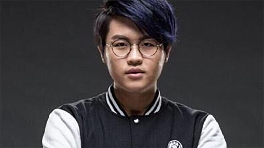 差什么仲成语_等什么君