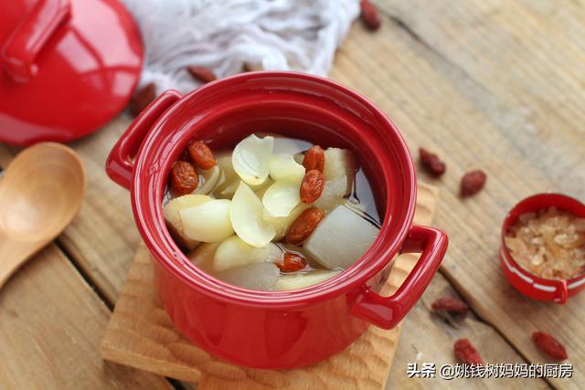 一点红怎么煮汤才好吃 e699f1d4e2ca4f3bb9064beec2a75eea.jpeg
