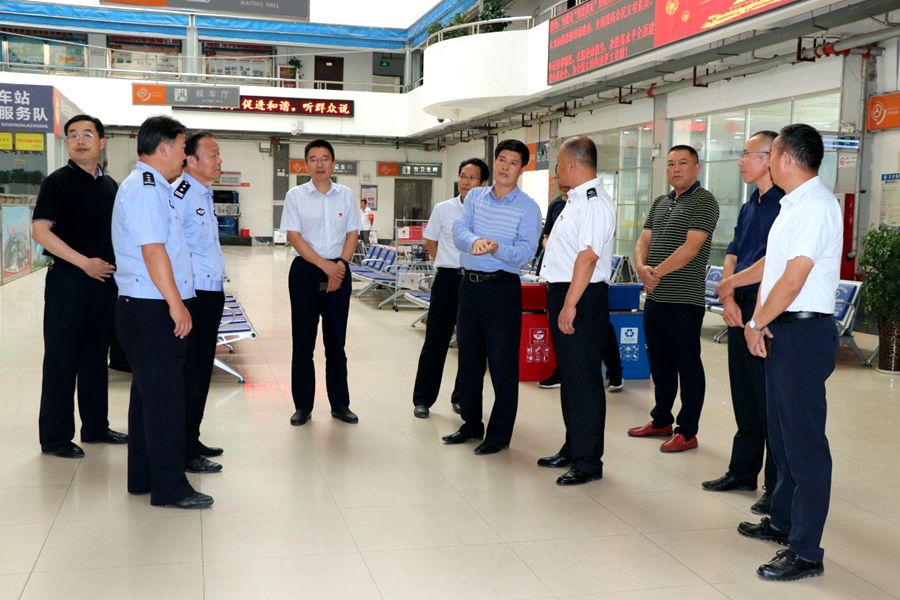 9月25日,由徐州市交通运输局副局长薄立明率领的徐州市安委会第