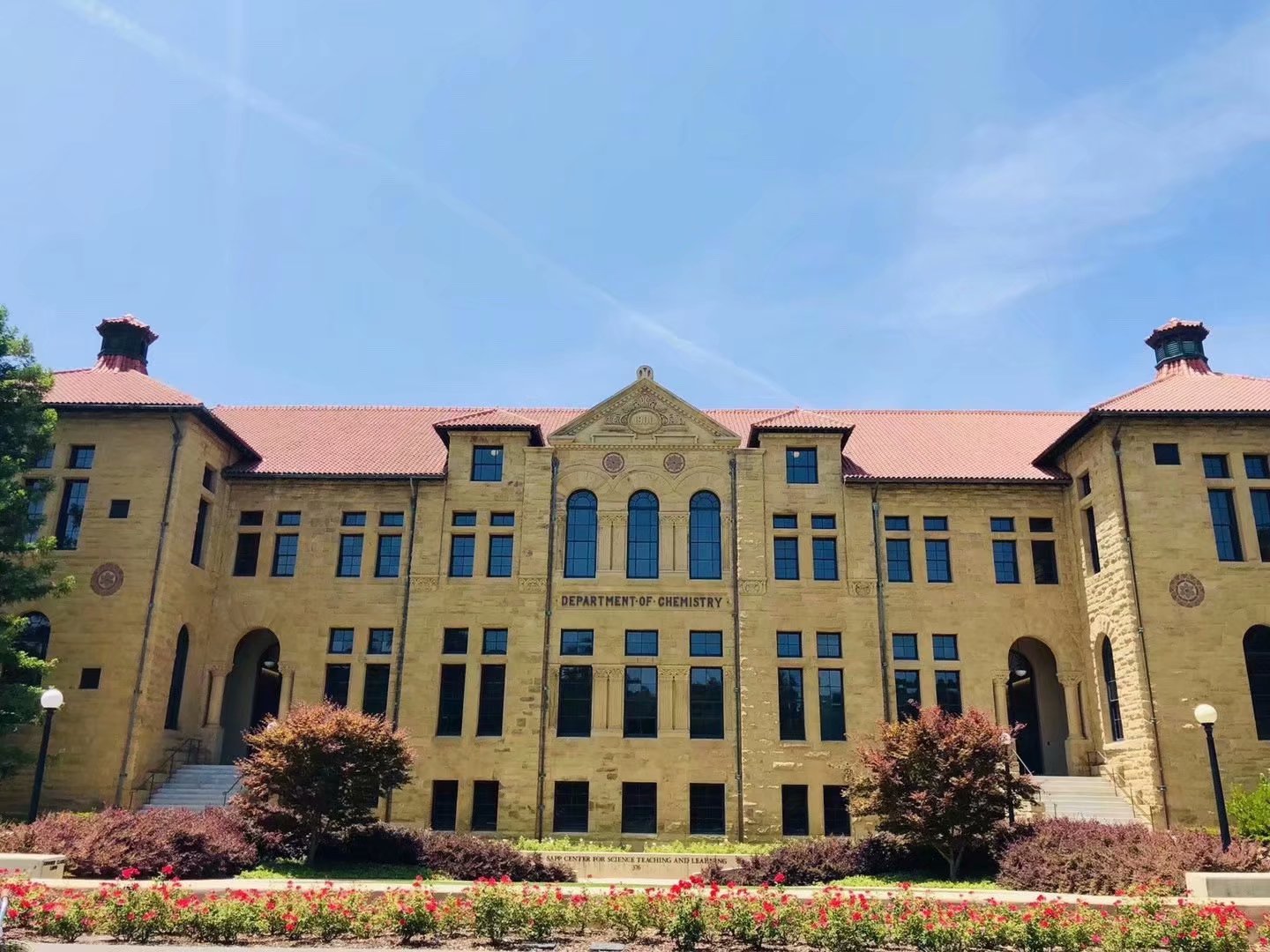 努力 自信 梦想-世界知名大学校训